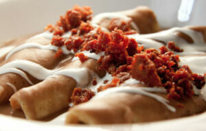 Enfrijoladas con Chorizo